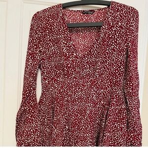 Elegant Red High Low Sundress with Long Bishop Sleeves for Cocktail